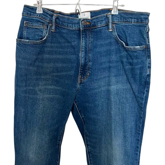 Mutal Weave Men's The Taper Jeans Medium Dark Wash Size Size 40x32 - Picture 3 of 8